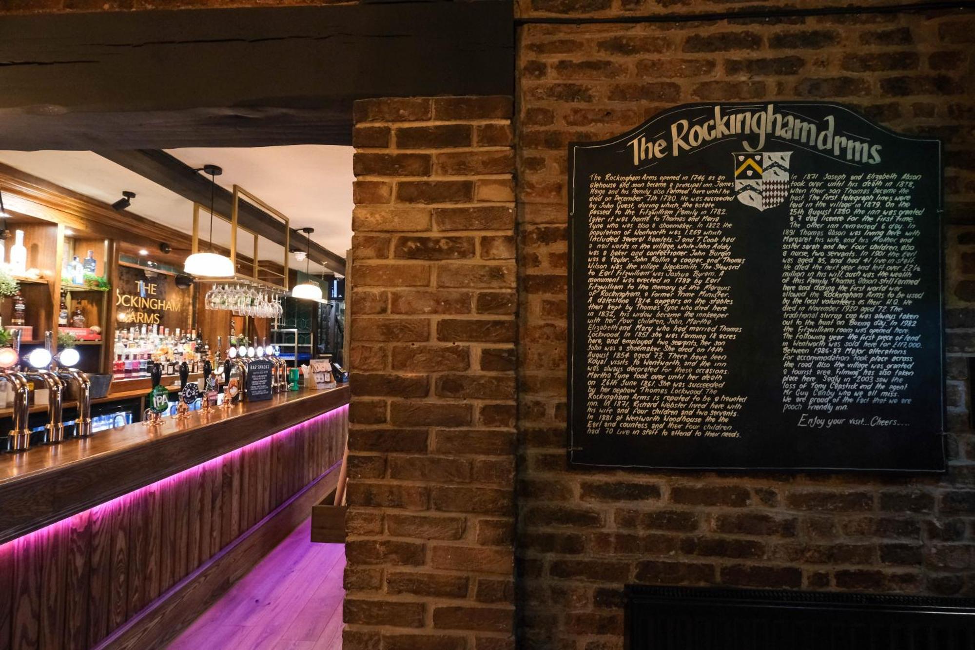 Rockingham Arms By Greene King Inns Wentworth  Exterior foto