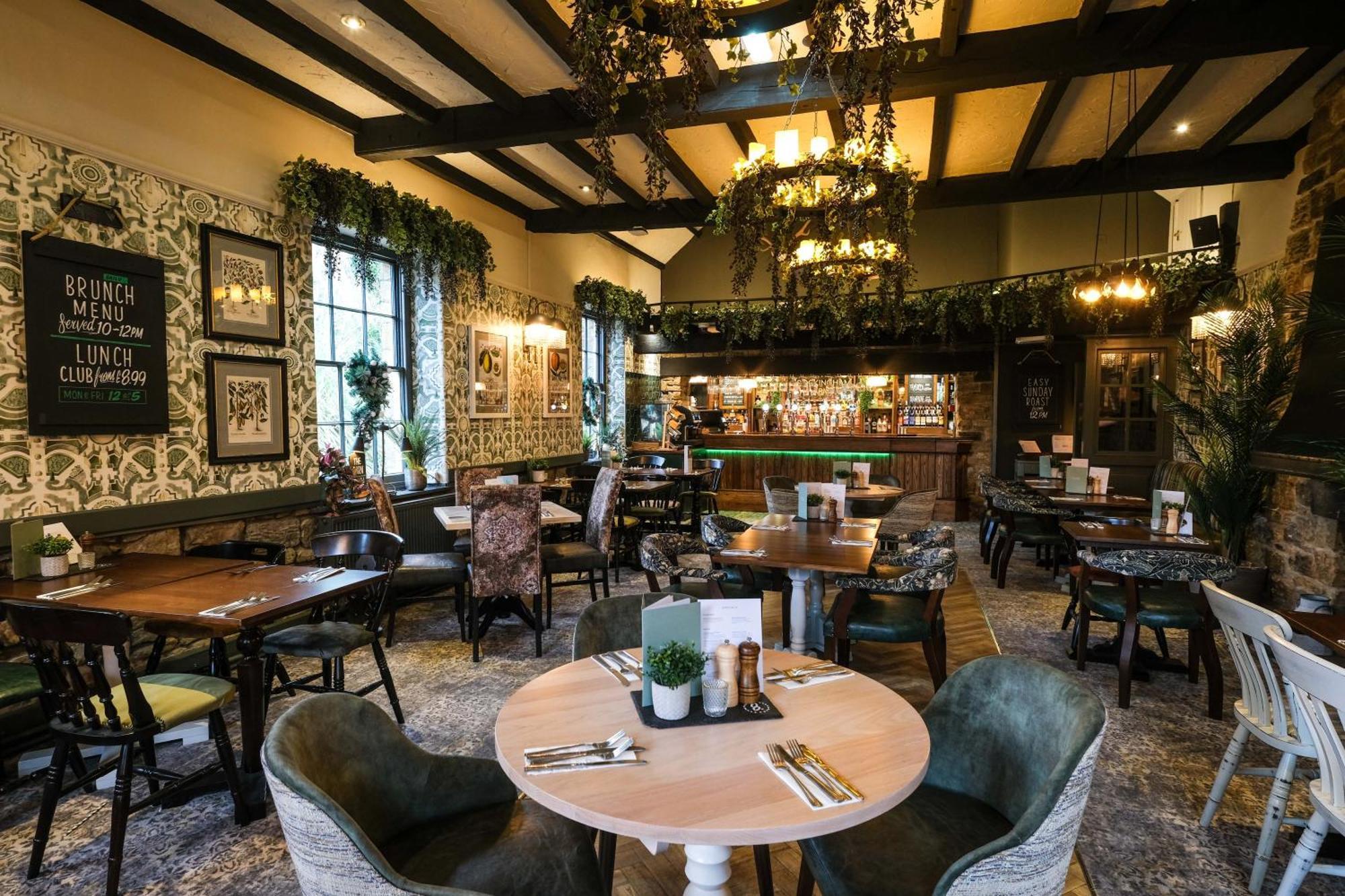 Rockingham Arms By Greene King Inns Wentworth  Exterior foto